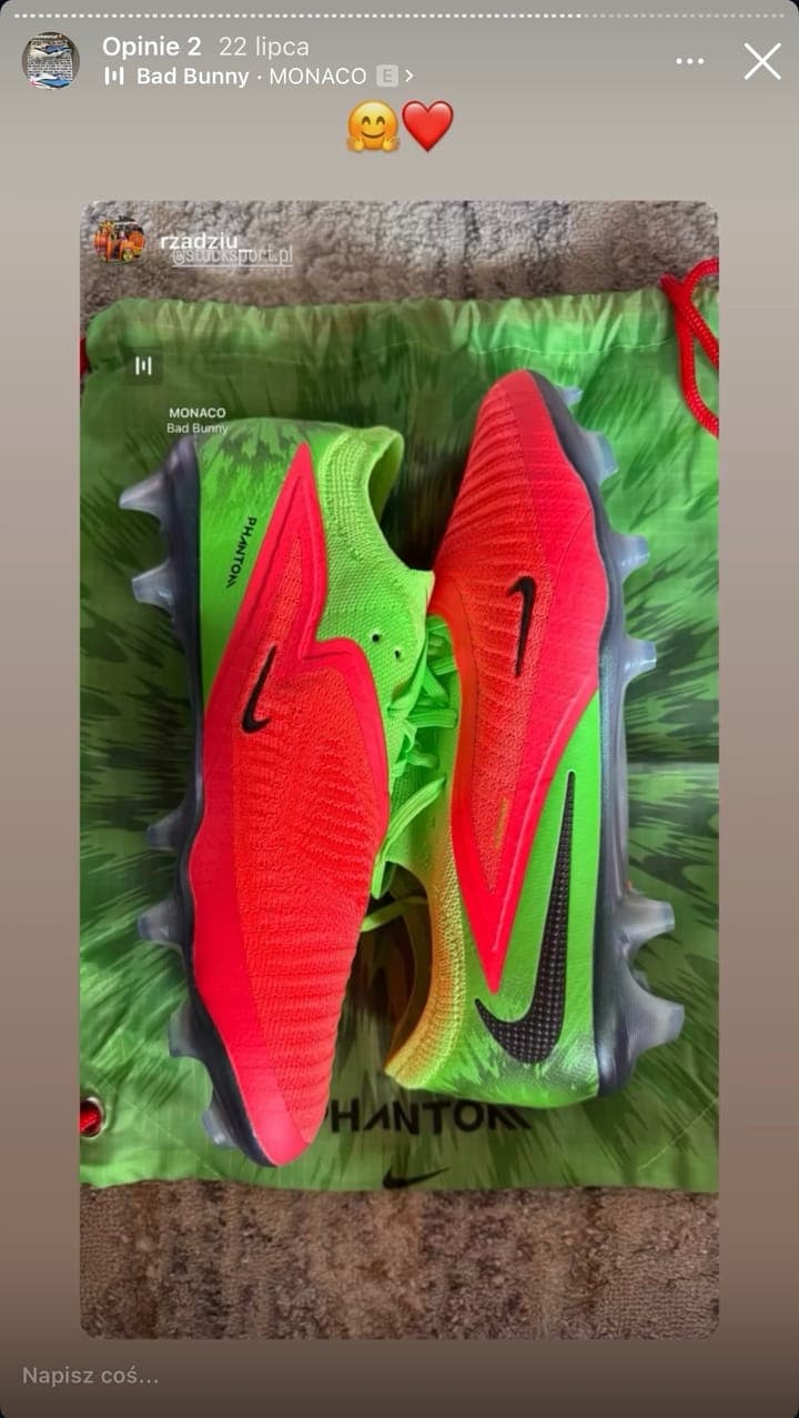 Echte Kundenbewertung Stock-Sport