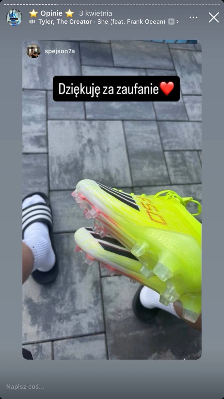 Echte Kundenbewertung Stock-Sport