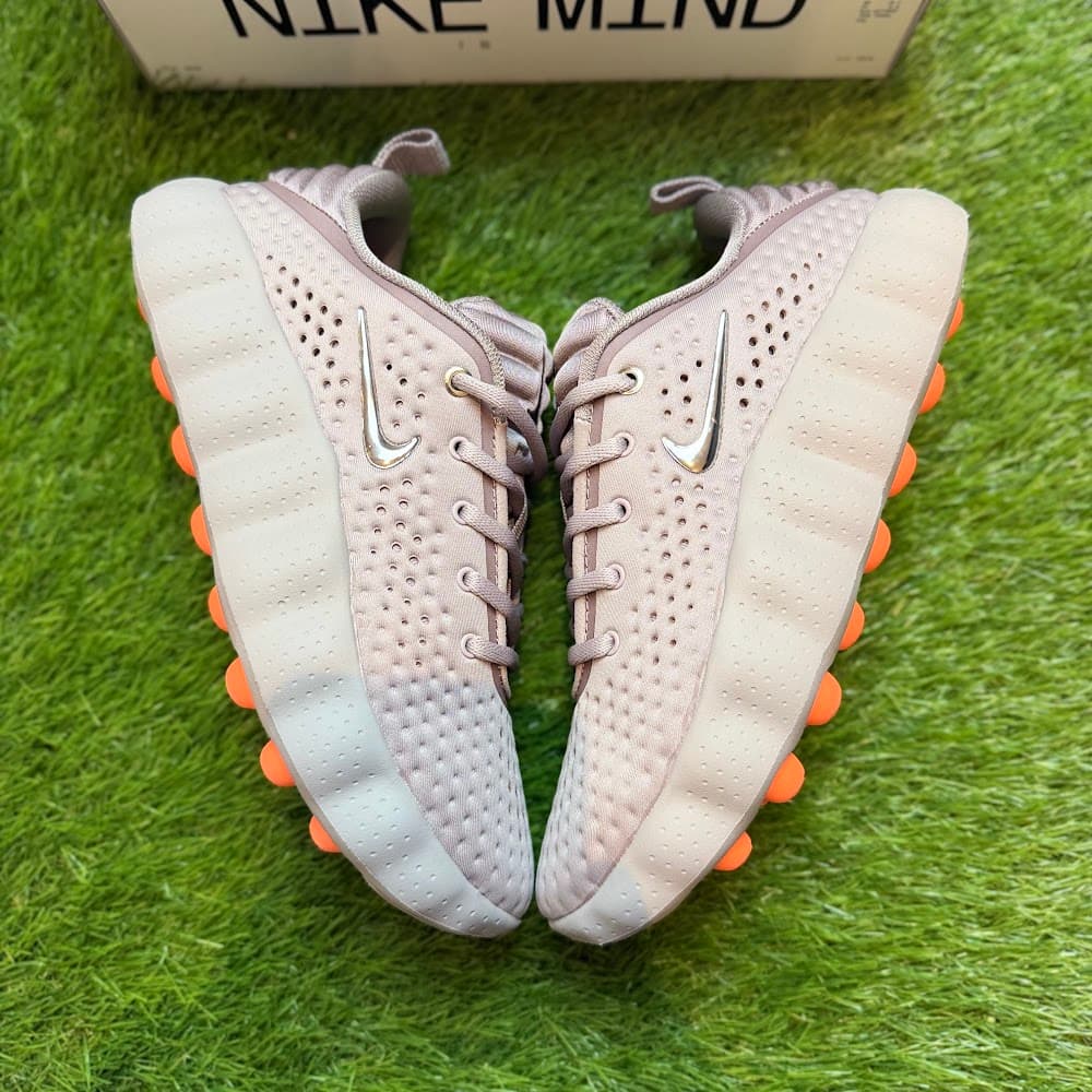 Nike Nike Mind 002