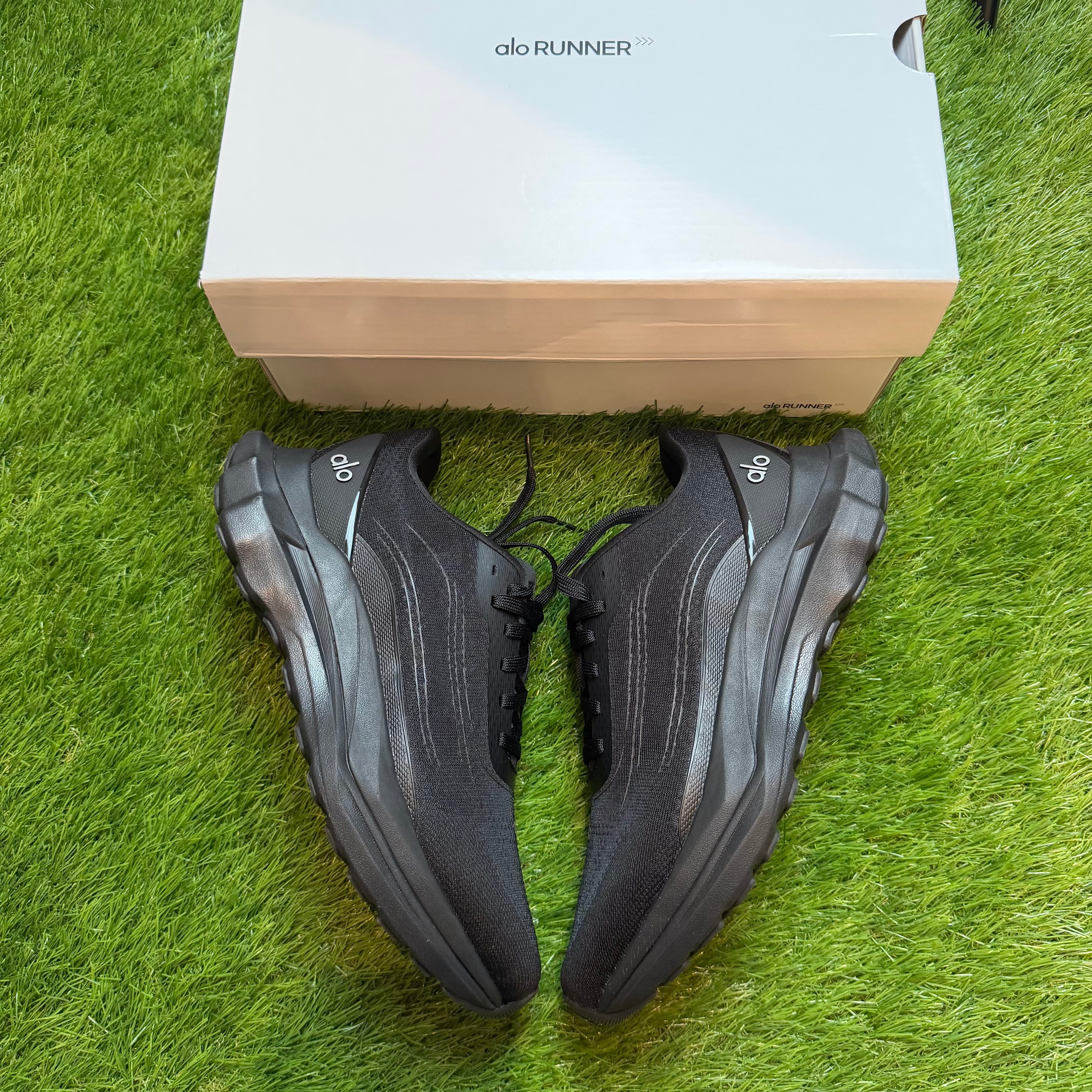 ALO Runner Black
